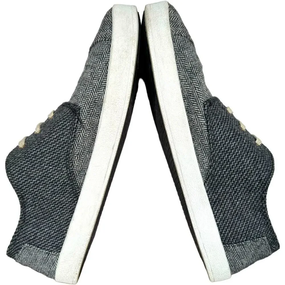 TOMS Mens Mustache Sneakers Gray Herringbone Lace Up Low Top Flat Heel Casual 8